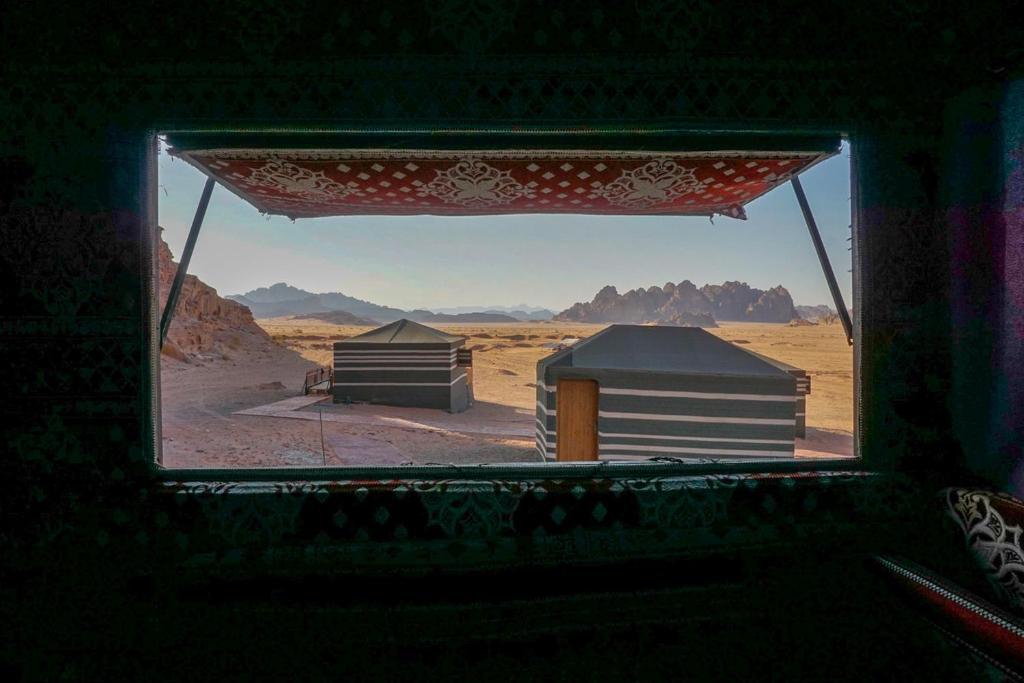 Desert Magic Camp & Resort 와디럼 외부 사진