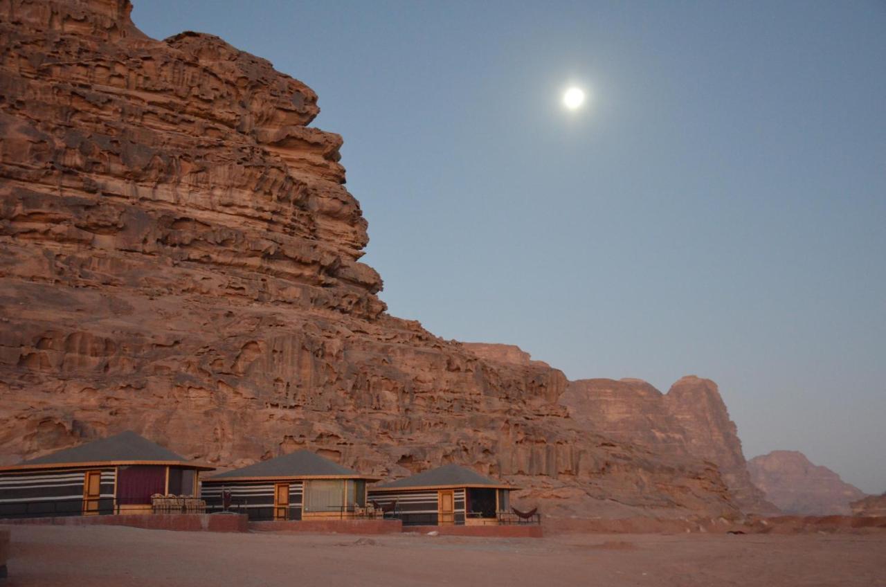 Desert Magic Camp & Resort 와디럼 외부 사진