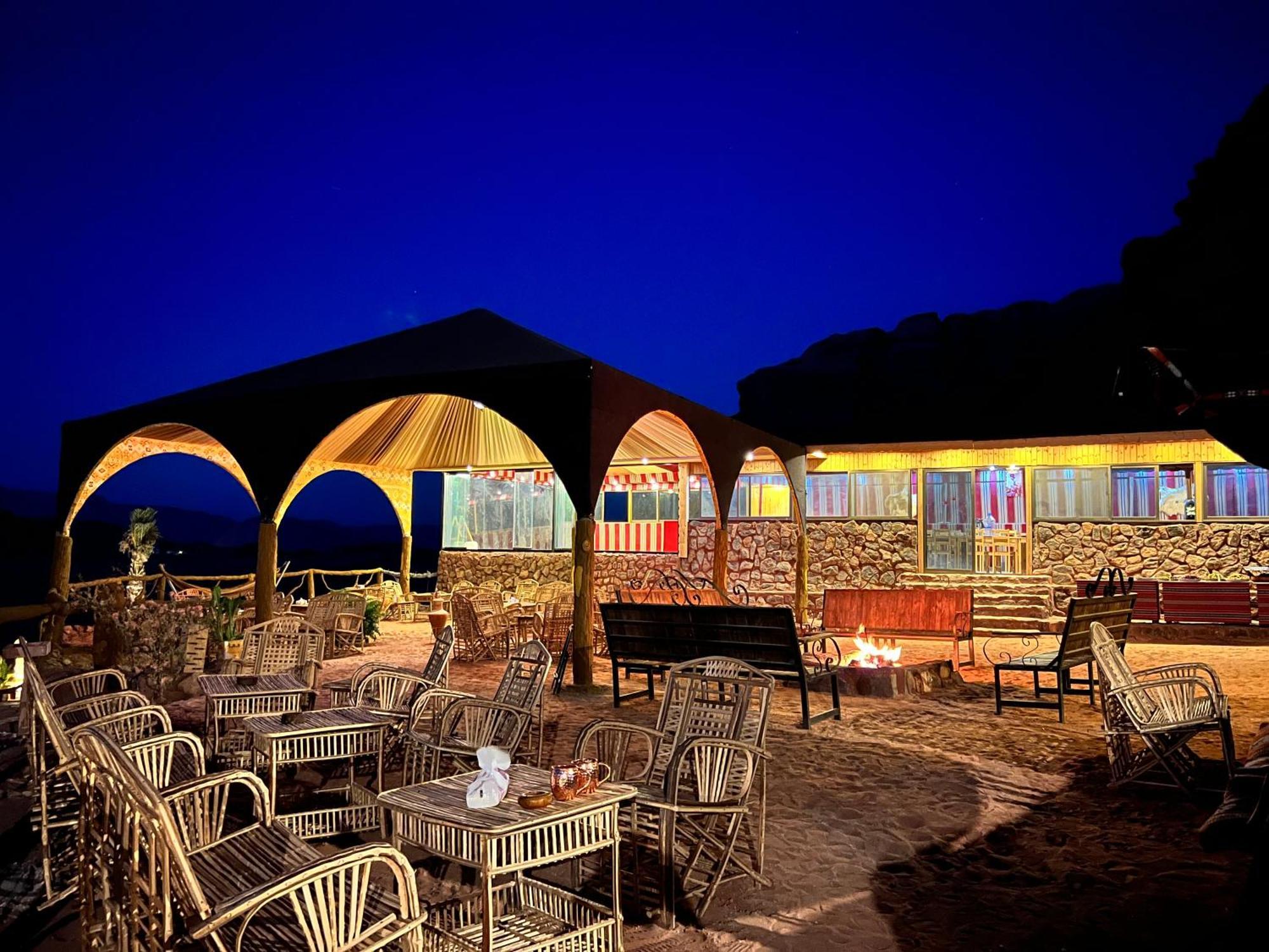 Desert Magic Camp & Resort 와디럼 외부 사진
